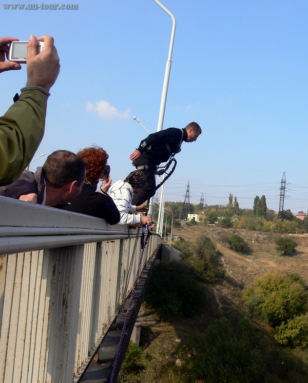 Прыжки с веревкой арочный мост. Запорожье. rope jumping джампинг в украине